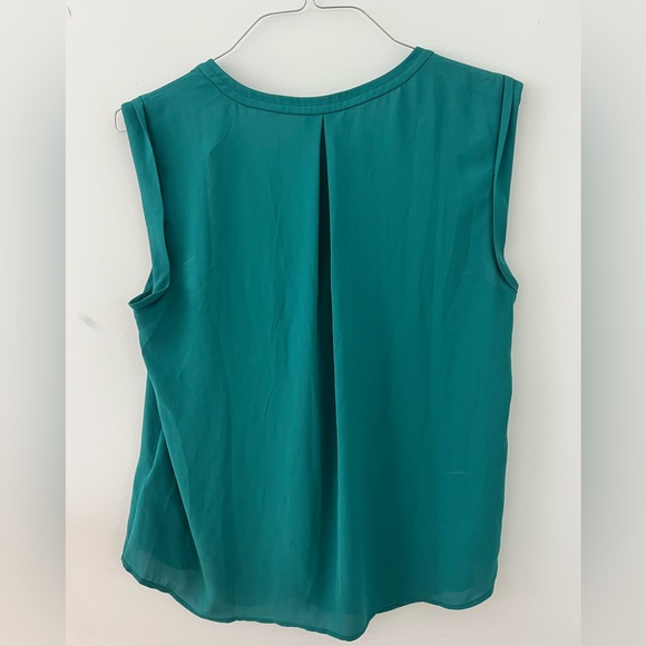 J Crew Emerald green work blouse size 12 - Picture 2 of 3